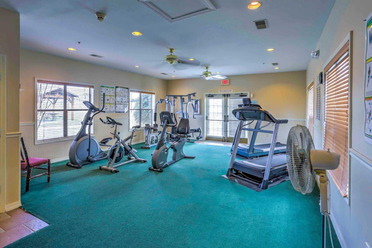 Vibrant Holiday Hills Resort Condo With Balcony Branson Exterior photo